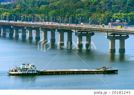 Large barge on the river 20181245