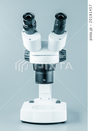 Laboratory Microscope. Laboratory Microscope. 20181457