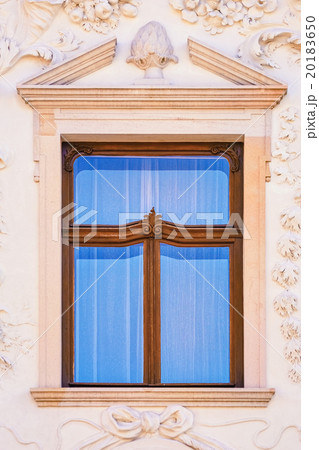 Window 20183650