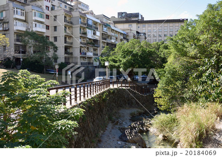 台湾　台北市　北投温泉　温泉街 20184069