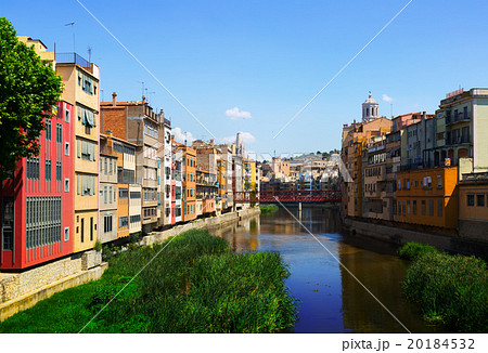 Girona in sunny day. Catalonia 20184532