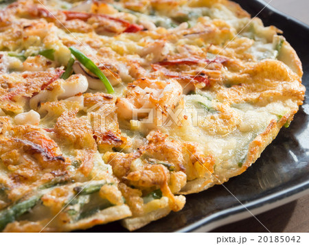 Korean seafood pancake 20185042