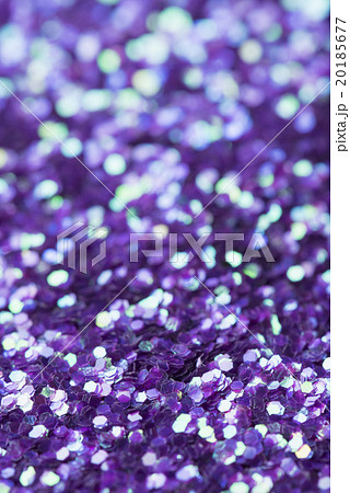 Violet giltter bokeh abstract background Violet giltter bokeh abstract background 20185677
