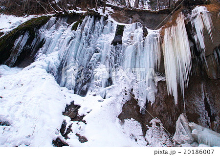 七条大滝の結氷 20186007