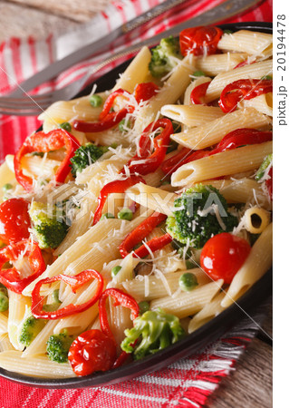 Italian Pasta Primavera with Parmesan close-up Italian Pasta Primavera with Parmesan close-up 20194478