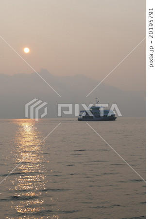 芦ノ湖遊覧船 はこね丸 芦ノ湖 芦ノ湖遊覧船 はこね丸 芦ノ湖 20195791