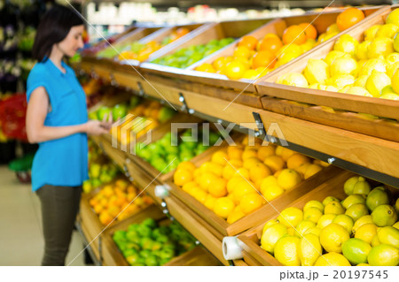 Portrait of a smiling woman doing shopping Portrait of a smiling woman doing shopping 20197545