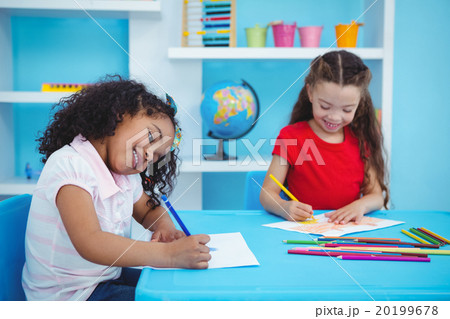 Cute girls drawing 20199678