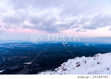 雌阿寒岳の朝 20199763