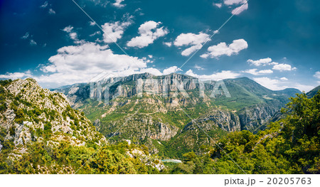 Beautiful landscape of the Gorges Du Verdon in 20205763