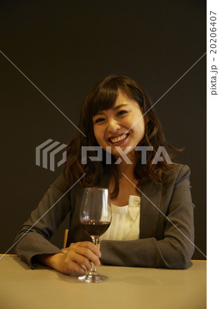 OL　お酒　 20206407