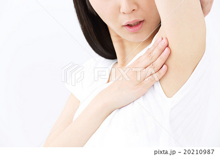 脇・女性 脇・女性 20210987