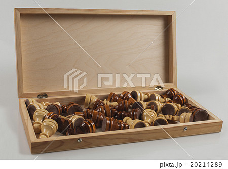 opened chess board opened chess board 20214289