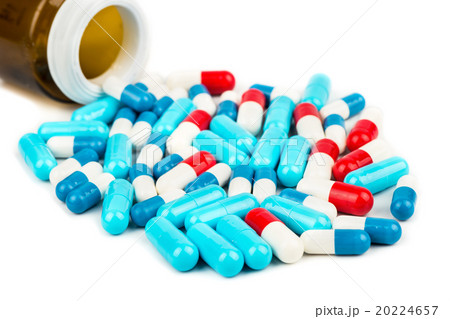 Multicolored capsules 20224657