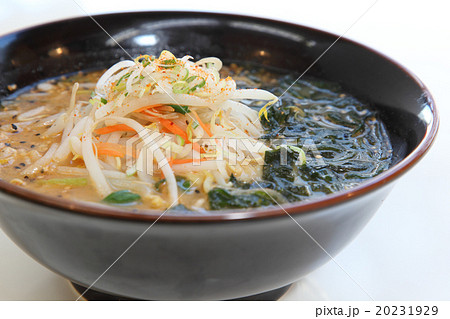 ラーメン　野菜たっぷり 20231929