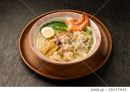 海老ワンタン麺 won ton noodles Chinese food 海老ワンタン麺 won ton noodles Chinese food 20247642