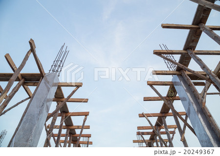 Concrete pillar construction 20249367