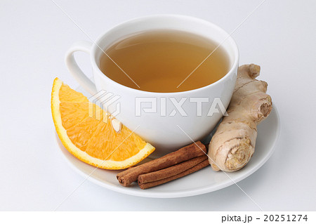 Orange tea with cinnamon and ginger Orange tea with cinnamon and ginger 20251274