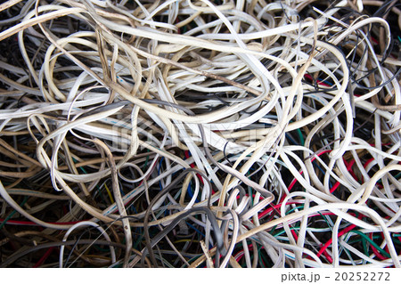 sheathed wire scrap for recycle 20252272
