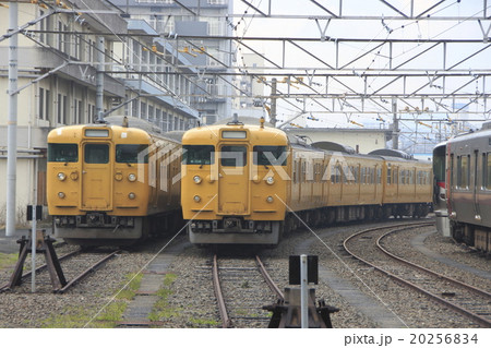 山陽本線113系・115系電車（山口地区） 20256834