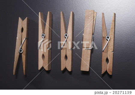 cloth peg 20271139