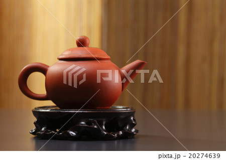 Traditional Chinese teapot Traditional Chinese teapot 20274639