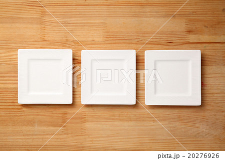 plate or saucer 20276926