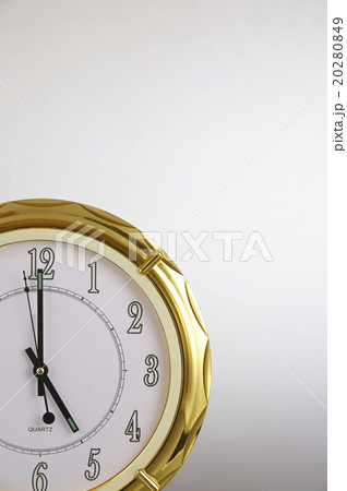 clock 20280849