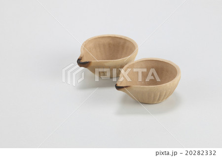 Oil lamp diyas Oil lamp diyas 20282332