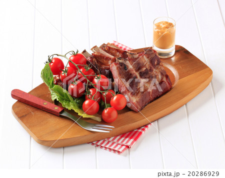 Smoked pork ribs 20286929