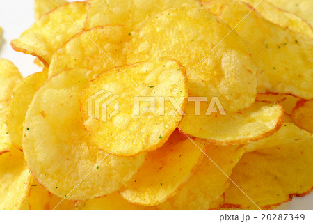 Heap of potato chips Heap of potato chips 20287349