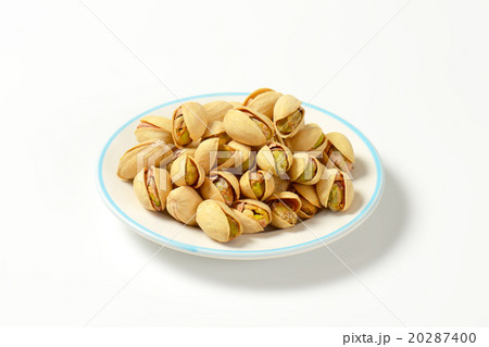 pistachio nuts pistachio nuts 20287400