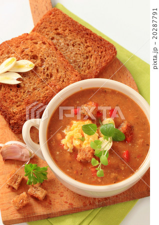 Garlic soup with egg Garlic soup with egg 20287791