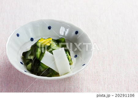 ウドとキュウリとワカメの酢の物8 ウドとキュウリとワカメの酢の物8 20291106