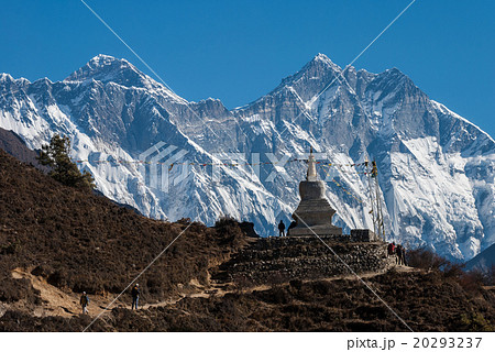 Buddhist stupa with Lhotse wall and Mt. Everest 20293237