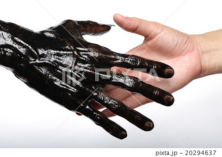 cooperate with different hand cooperate with different hand 20294637