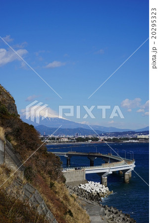 1月富士山1313海上橋・大崩海岸 20295323