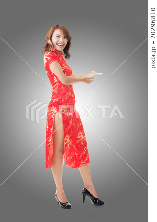 Chinese woman dress traditional cheongsam Chinese woman dress traditional cheongsam 20296810