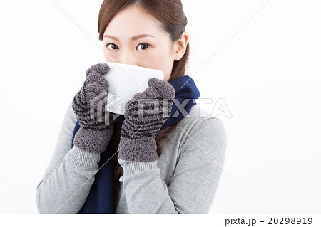 カイロと若い女性 20298919