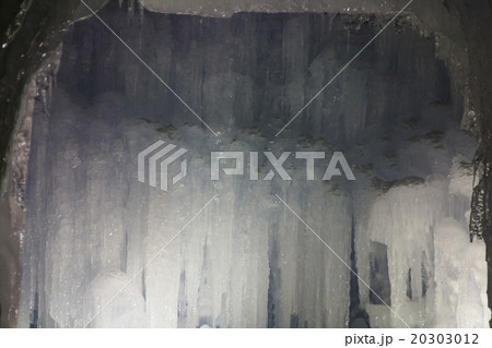 支笏湖　氷濤祭り　氷柱 20303012