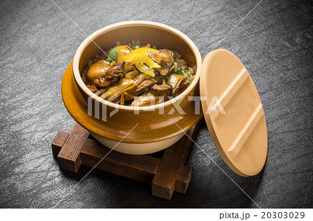 牡蠣釜めし Pot meal Japanese foods oyster 牡蠣釜めし Pot meal Japanese foods oyster 20303029