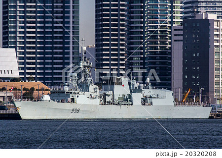 カナダ海軍　フリゲート艦「ウィニペグ」 20320208