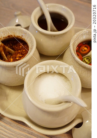 Kruang Prung(タイの4種類の卓上調味料:クルアンポン) Kruang Prung(タイの4種類の卓上調味料:クルアンポン) 20320716