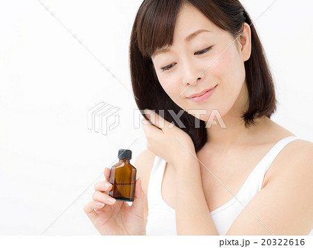 ヘアケア・女性 20322616