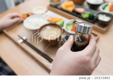 食事中のイメージ 20323862