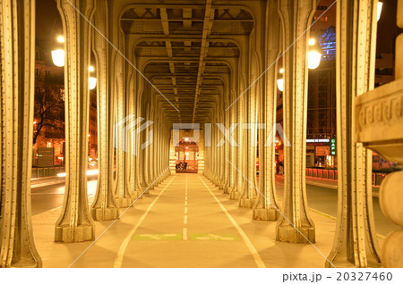 パリの夜景-9 パリの夜景-9 20327460