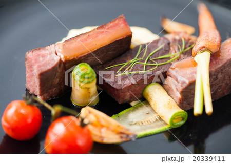 Dry-aged beef steak 20339411