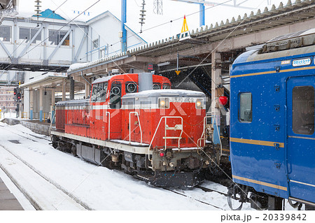 The seasonal limited express sleeper train "Akebon The seasonal limited express sleeper train "Akebon 20339842