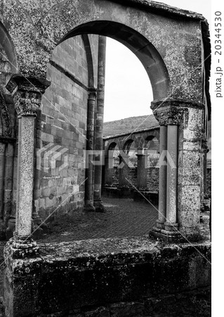 Black and white arcade Black and white arcade 20344530