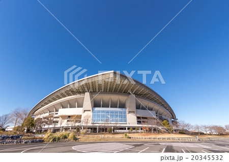 青空と埼玉スタジアム2002 20345532